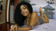 Putar Latina Amateur Vicky Menage's Wild First Bareback Encounter