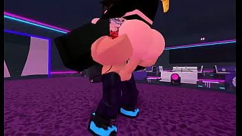 Riproduci Una grossa ragazza roblox viene scopata in un club alle 2 del mattino - vids ver