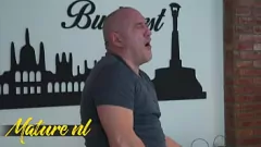 Redare Italian Milf Sofia Sofia Siena Pizda păroasă este futută tare