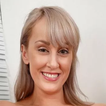 Star du porno Maxim Law