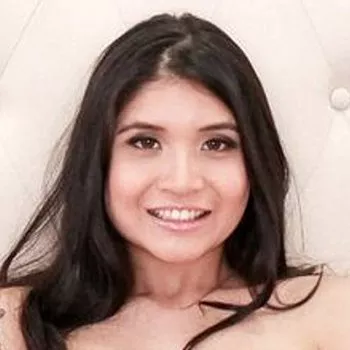 Pornoster Brenna Sparks