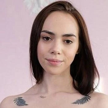 Star du porno Alice Atwood