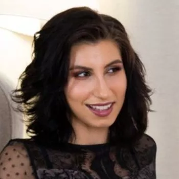 Pornostar Henna Ssy